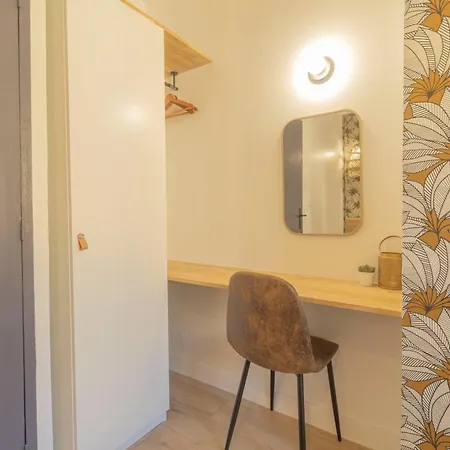 Holiday home Afrobohome, Experience Atypique, Familles Et Petits Groupes, Clim, 2 A 6 Personnes, Proche Centre Nimes, Garage Clos *