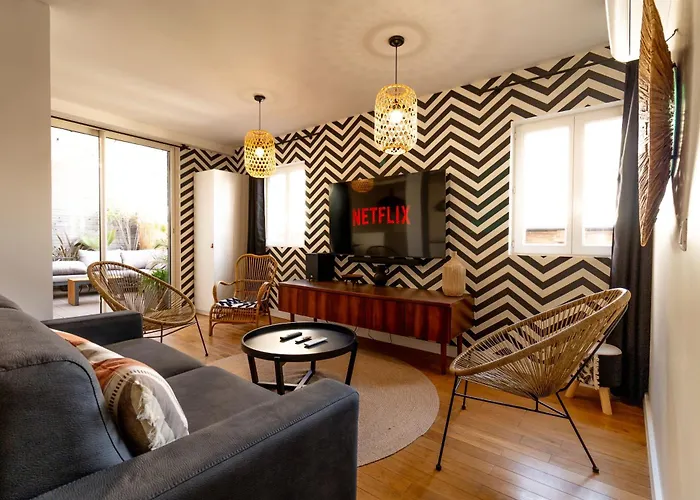 Afrobohome, Experience Atypique, Clim, 2 A 6 Personnes, Proche Centre Nimes, Garage Clos * Nîmes