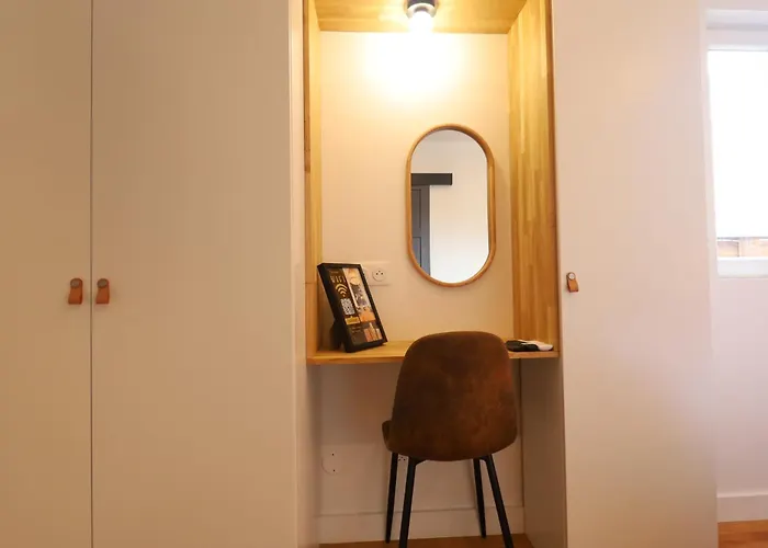 Afrobohome, Experience Atypique, Clim, 2 A 6 Personnes, Proche Centre Nimes, Garage Clos Holiday home *