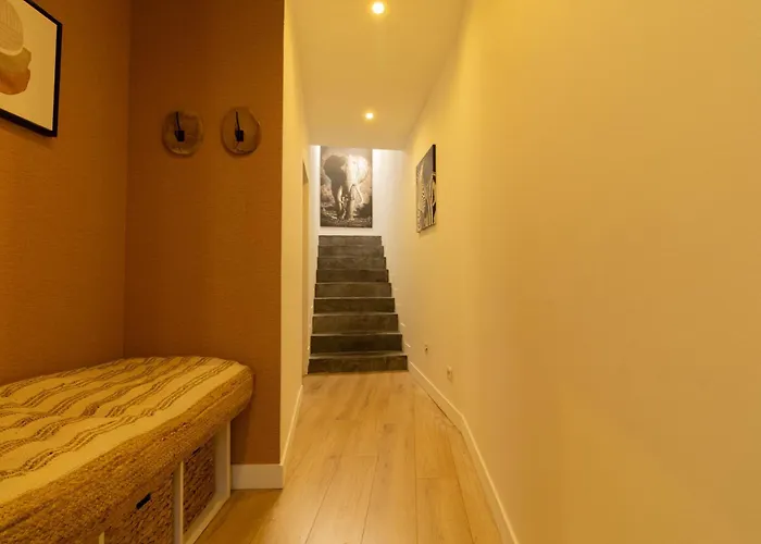 Afrobohome, Experience Atypique, Clim, 2 A 6 Personnes, Proche Centre Nimes, Garage Clos Holiday home *