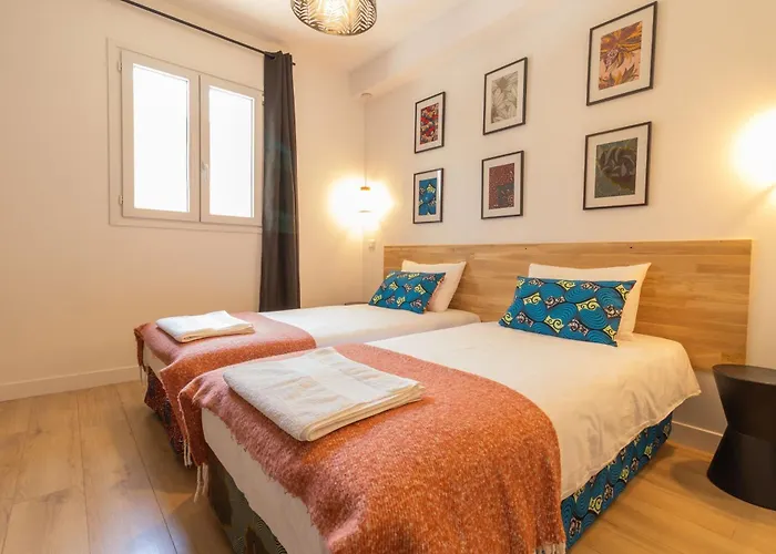 Tatil Evi Afrobohome, Experience Atypique, Clim, 2 A 6 Personnes, Proche Centre Nimes, Garage Clos